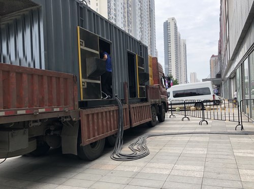 文县柴油发电机空气滤清器在不同季节的更换周期是否有差异？