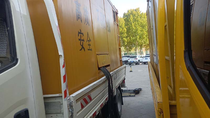 文县如何判断柴油发电机组和UPS电源的切换时间是否符合要求？